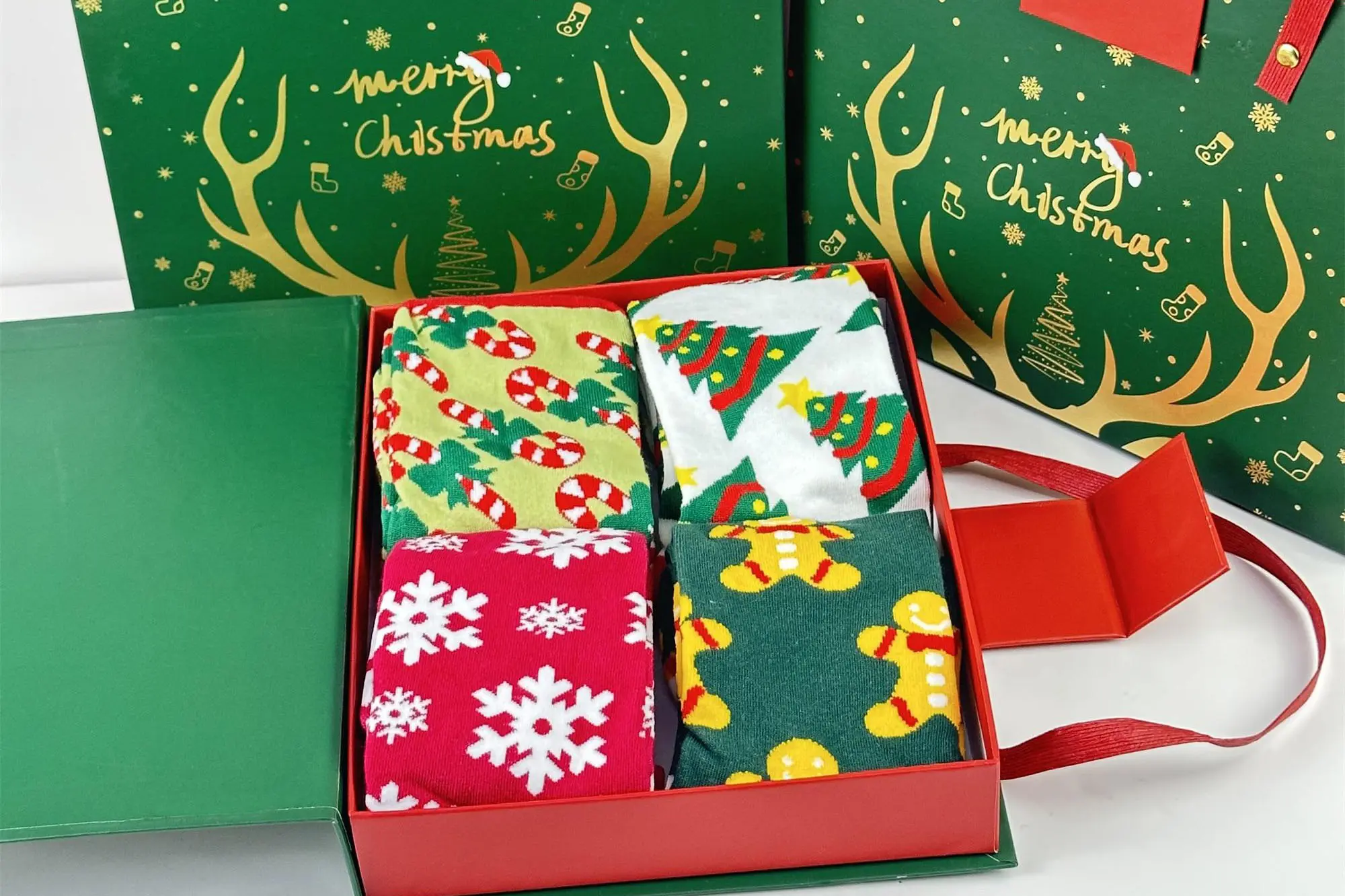 Custom Christmas sock gift packaging with paper band box tag and card