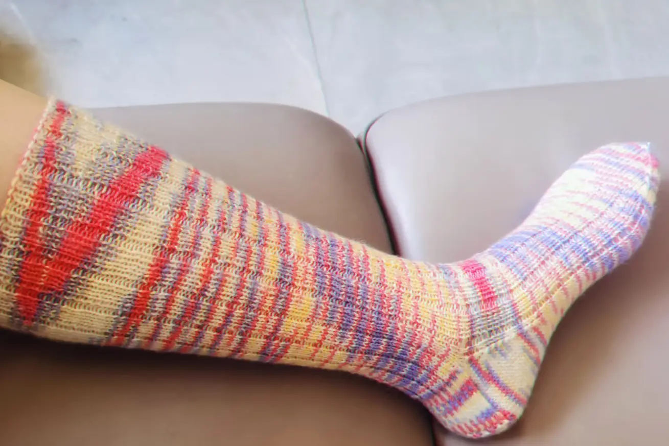 Custom merino wool winter gift socks with calm premium colors