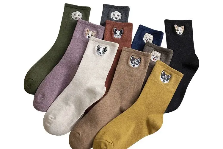 Cuff embroidery on custom socks