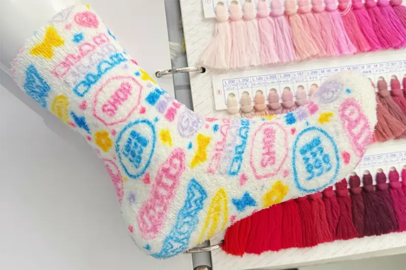 Custom sock sample review for logo fit and packaging details