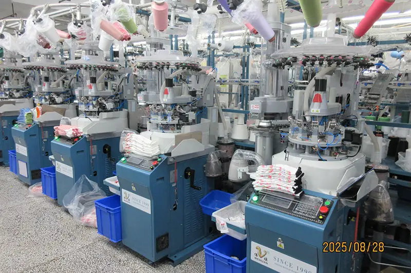 Sock production process from yarn preparation to finished packing