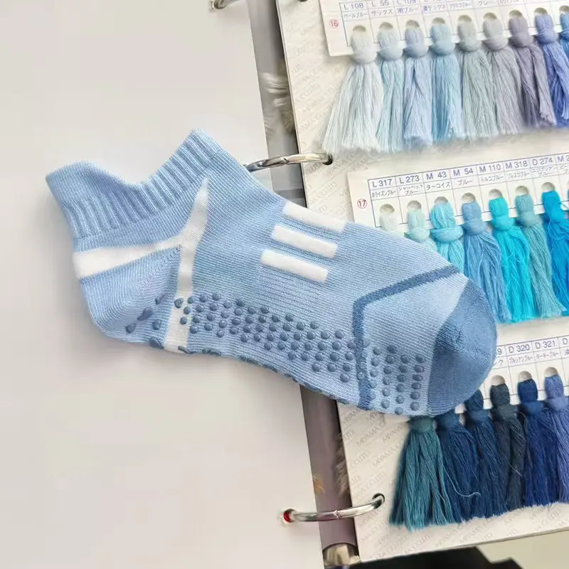 Custom yoga grip socks with silicone sole pattern for studio orders